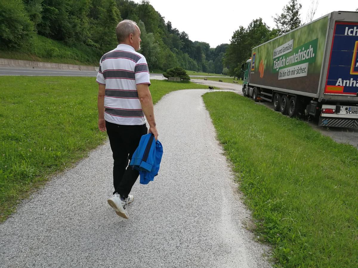 Green Oasis Pensionat Sladki Vrh Exteriör bild